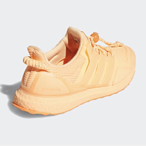 adidas x Ivy Park Rodeo UltraBOOST OG Acid Orange - Picture 3 of 11